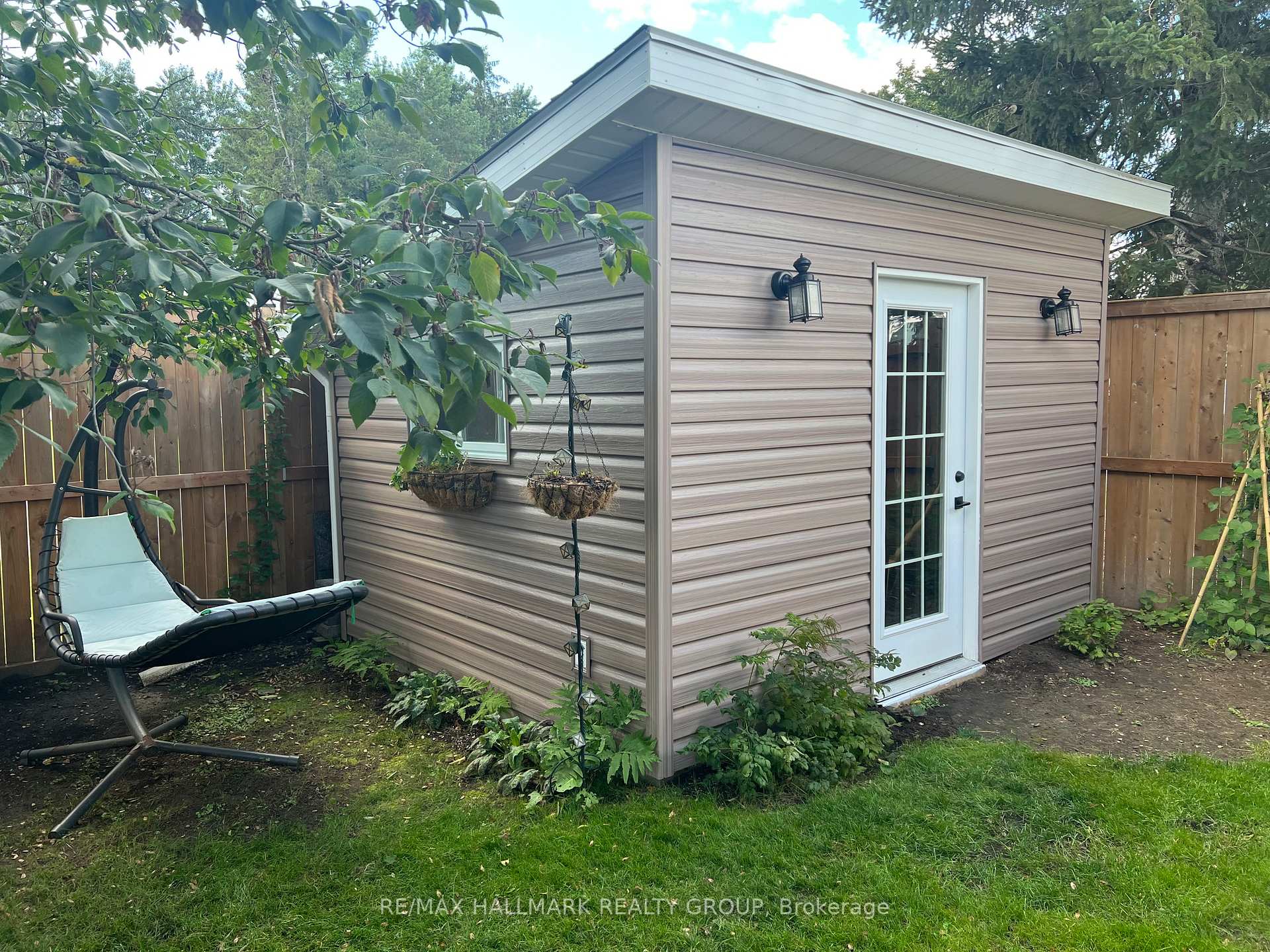 Photo 28 of 16 Barrhaven Crescent, Ottawa, Barrhaven - Pheasant Run — HOMEH