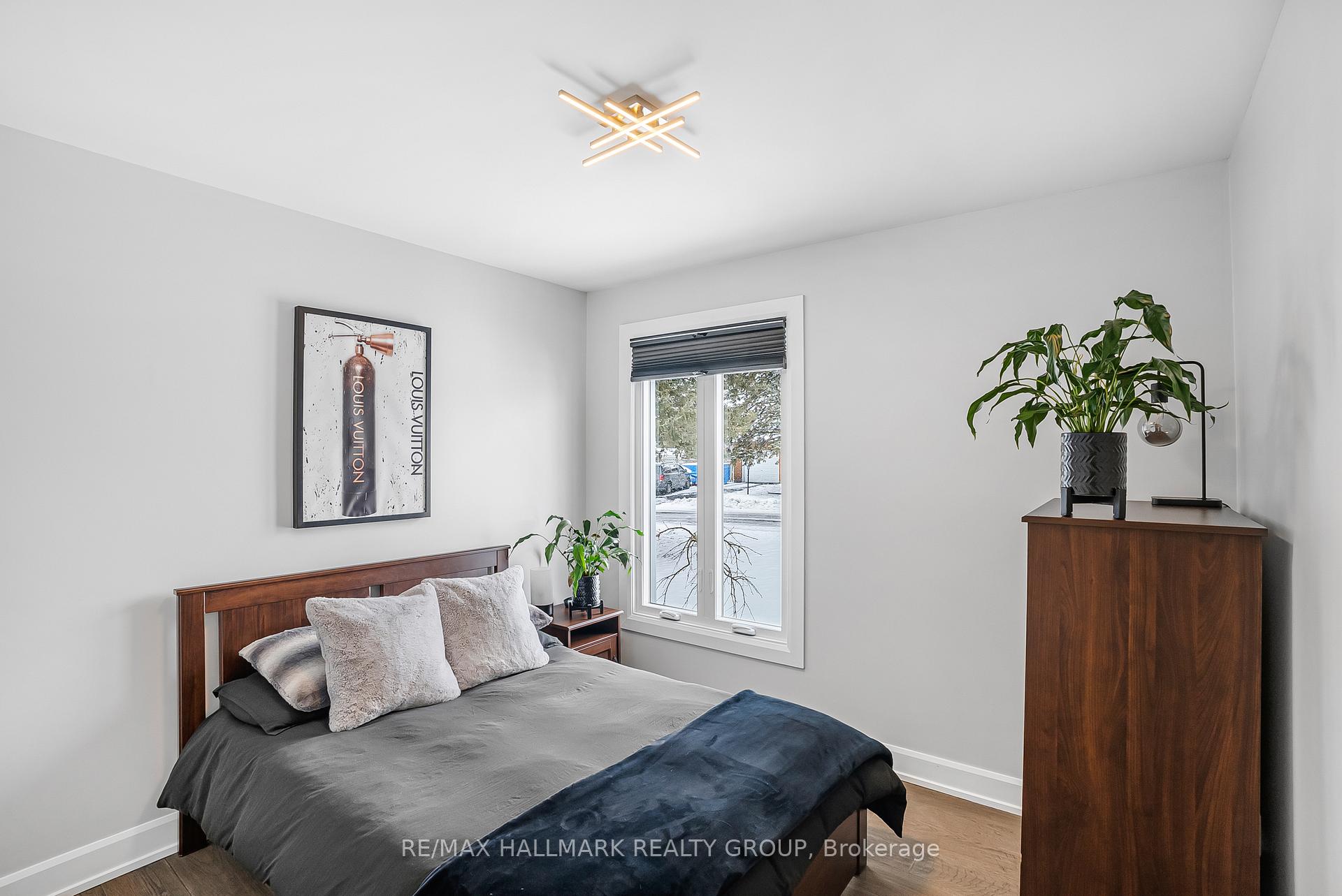 Photo 29 of 16 Barrhaven Crescent, Ottawa, Barrhaven - Pheasant Run — HOMEH