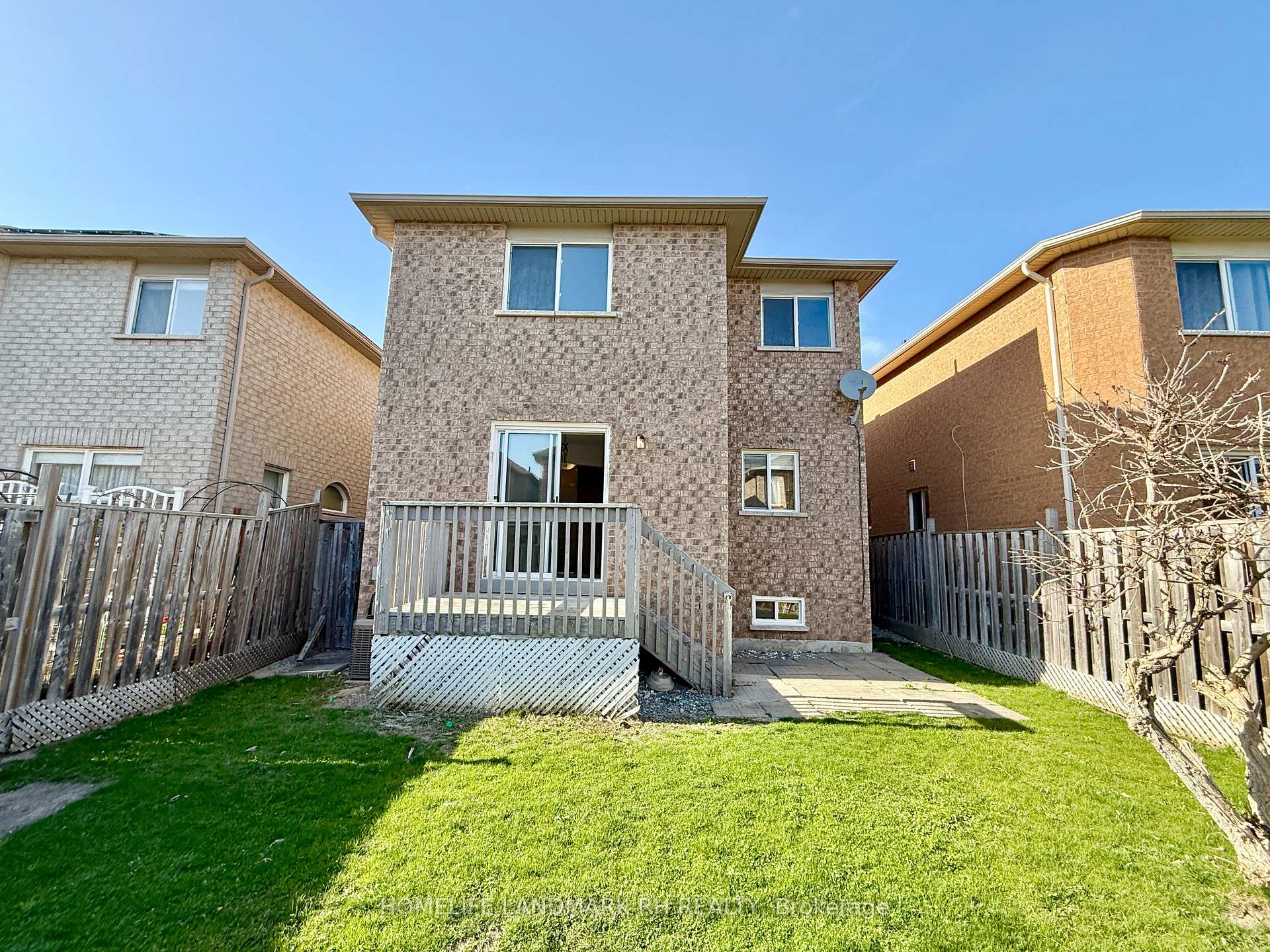 Photo 19 of 21 Cottinghill Way, Aurora, Bayview Northeast — HOMEH