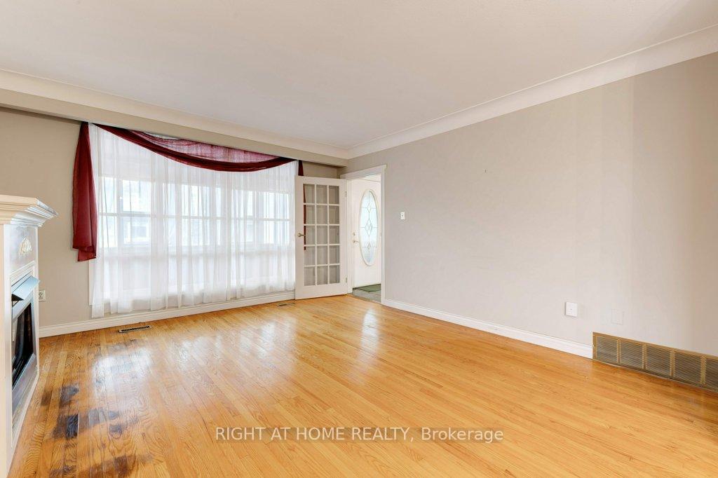 Photo 7 of 5182 Idlewood Crescent, Burlington, Appleby — HOMEH