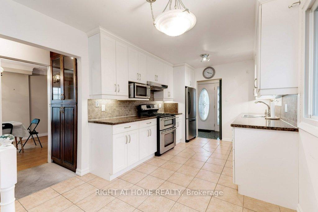 Photo 13 of 5182 Idlewood Crescent, Burlington, Appleby — HOMEH