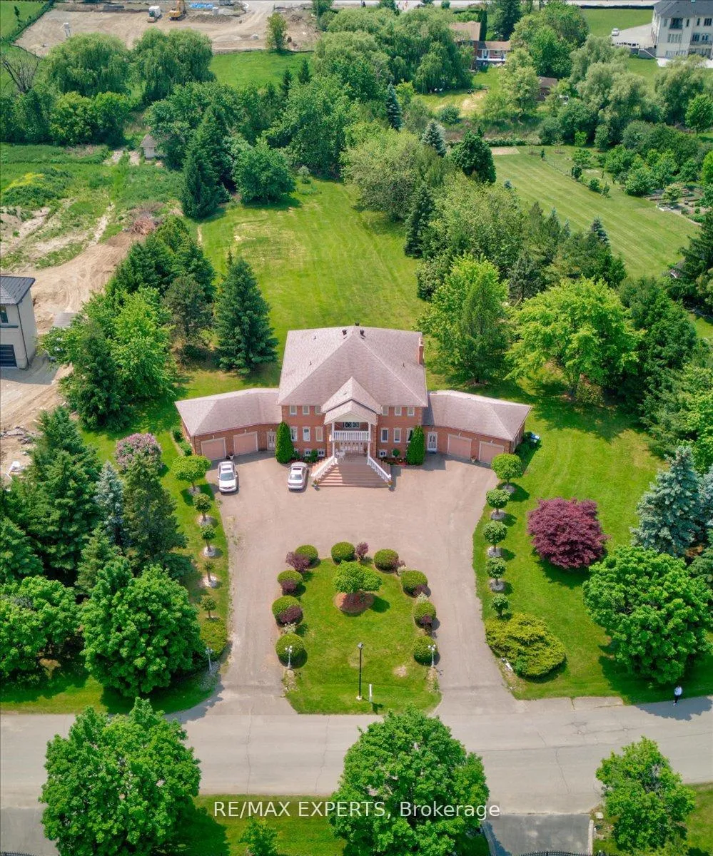Photo 3 of 9 Cynthia Crescent, Brampton, Toronto Gore Rural Estate — HOMEH