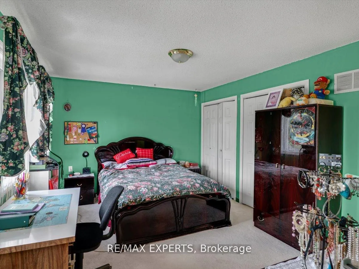 Photo 20 of 9 Cynthia Crescent, Brampton, Toronto Gore Rural Estate — HOMEH