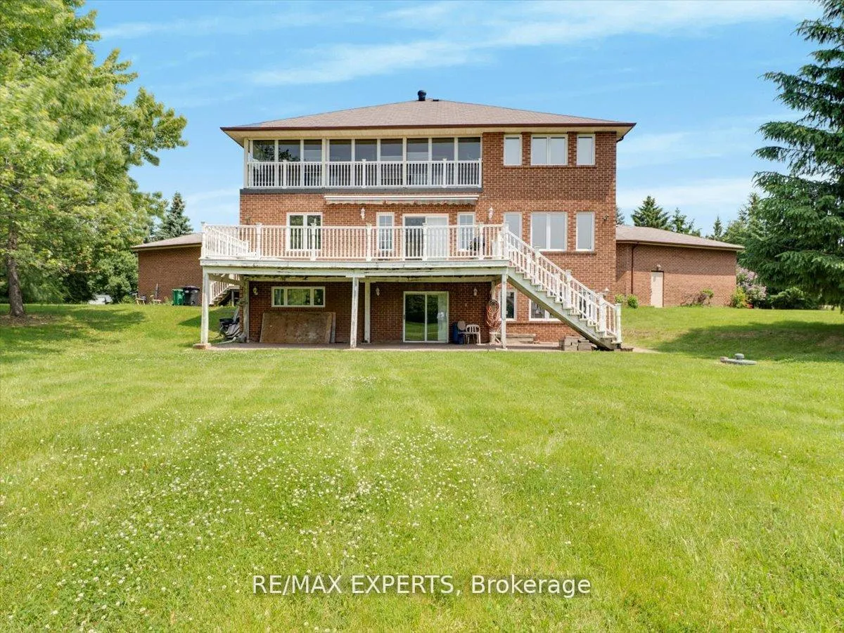 Photo 26 of 9 Cynthia Crescent, Brampton, Toronto Gore Rural Estate — HOMEH