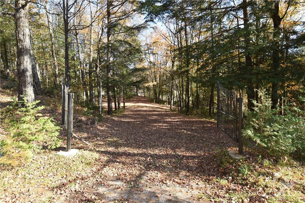 Photo 3 of 1209 South Road, Frontenac, Frontenac North — HOMEH