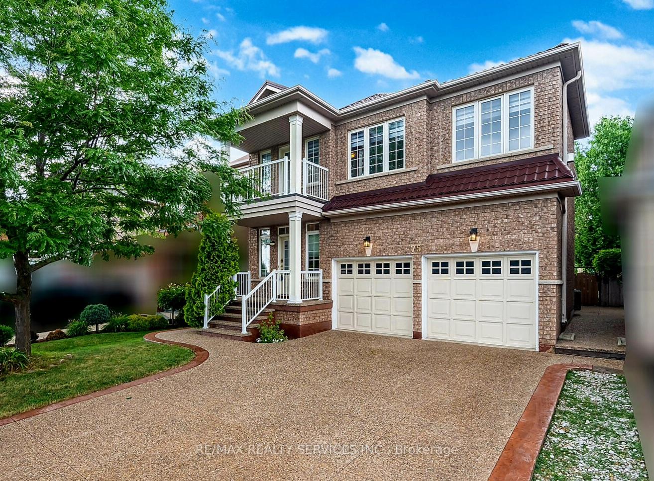 Front of 75 Harbourtown Crescent