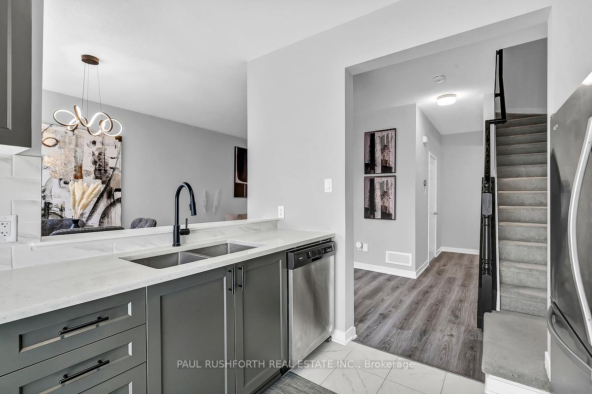 Photo 11 of 716 Hydrus, Ottawa, Barrhaven - Half Moon Bay — HOMEH