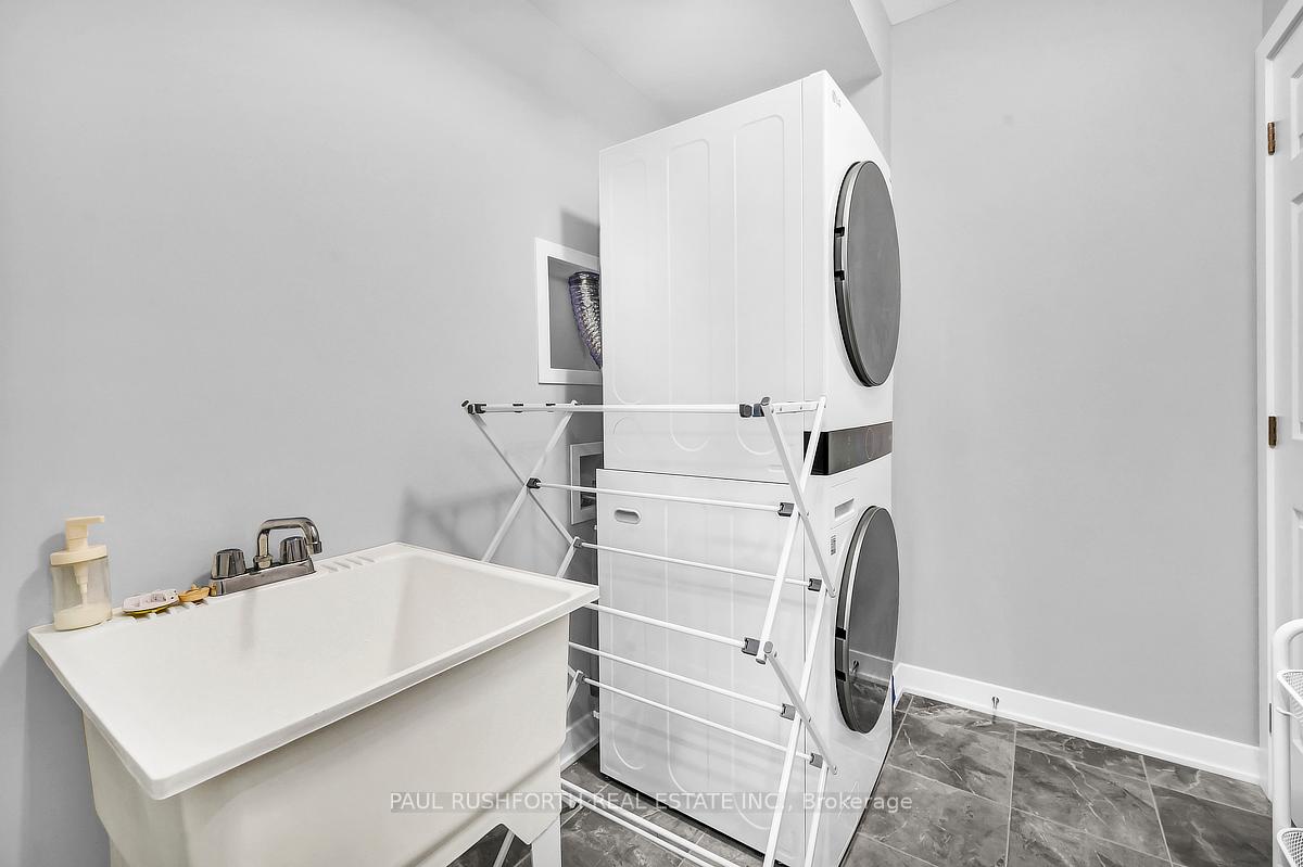Photo 18 of 716 Hydrus, Ottawa, Barrhaven - Half Moon Bay — HOMEH