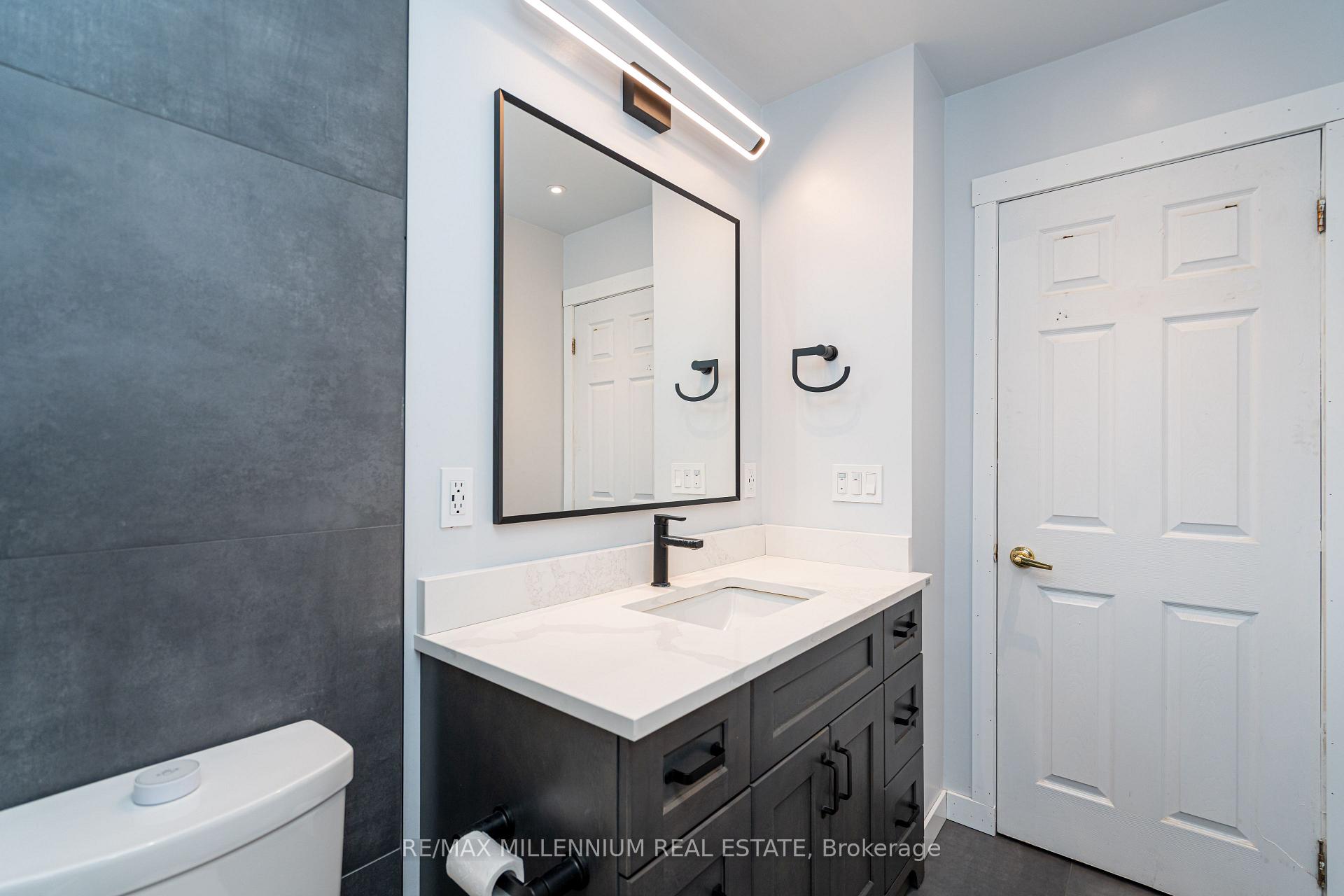 Photo 30 of 120 Madoc Drive, Brampton, Madoc — HOMEH