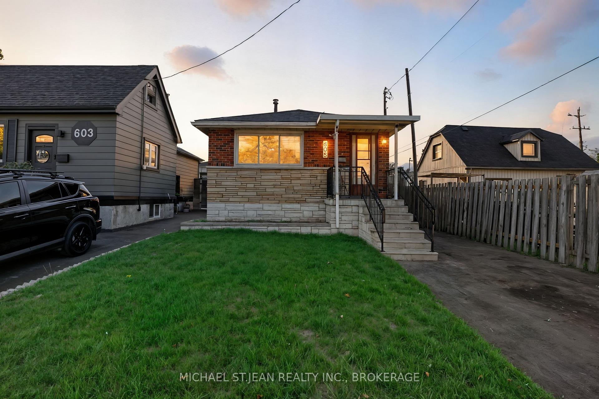 Photo 1 of 605 Waterloo Street, Hamilton, Parkview — HOMEH