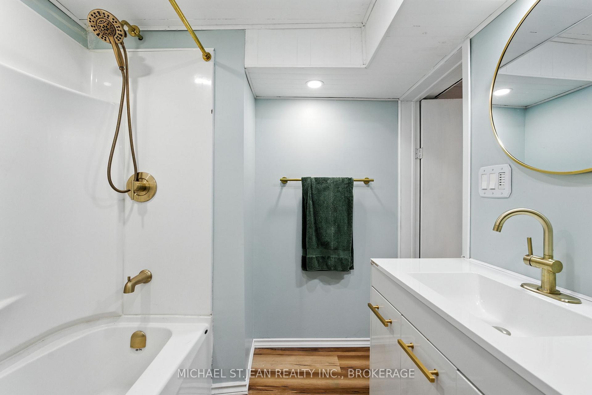 Photo 58 of 605 Waterloo Street, Hamilton, Parkview — HOMEH