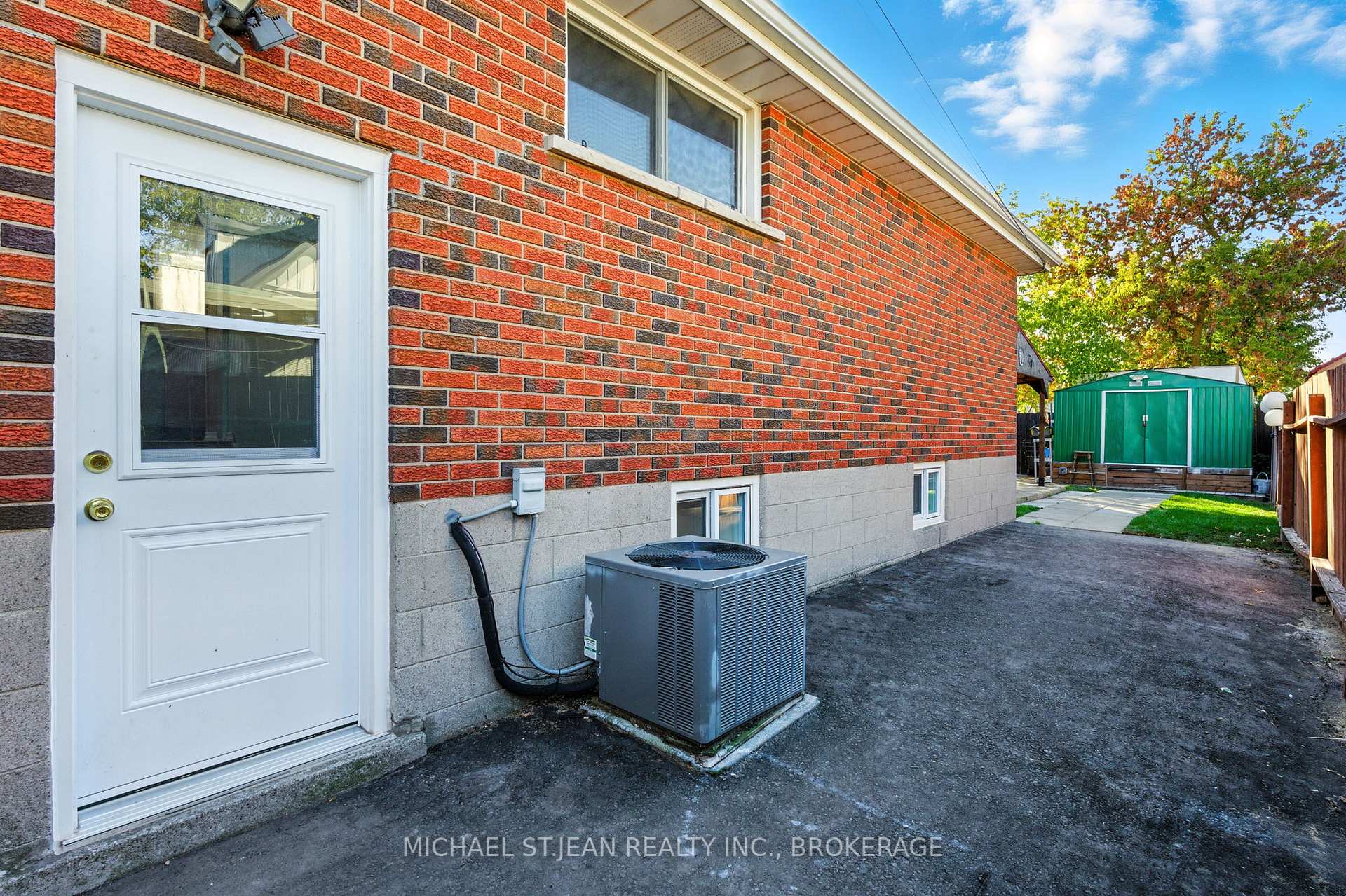 Photo 60 of 605 Waterloo Street, Hamilton, Parkview — HOMEH