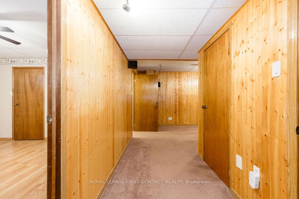 Photo 23 of 13 Taylor Drive, Barrie, Bayshore — HOMEH