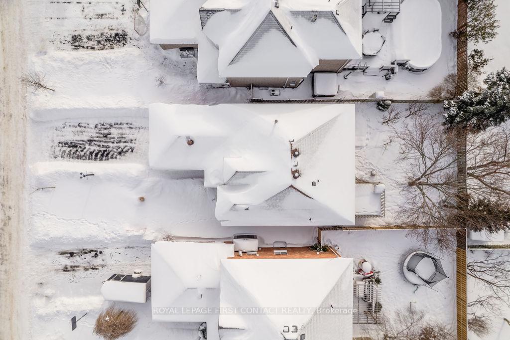 Photo 36 of 13 Taylor Drive, Barrie, Bayshore — HOMEH