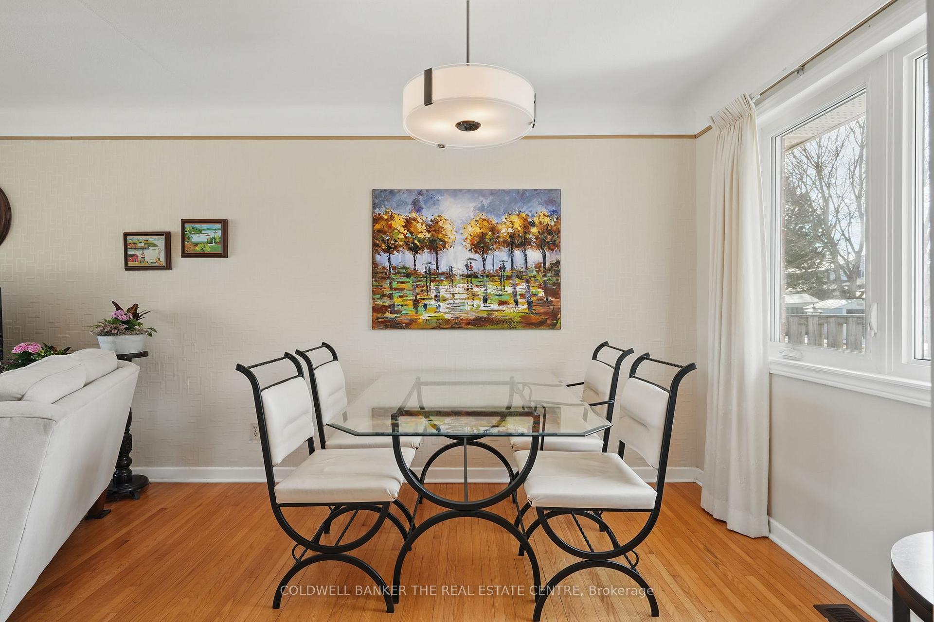 Photo 12 of 39 Springhome Road, Barrie, Allandale — HOMEH