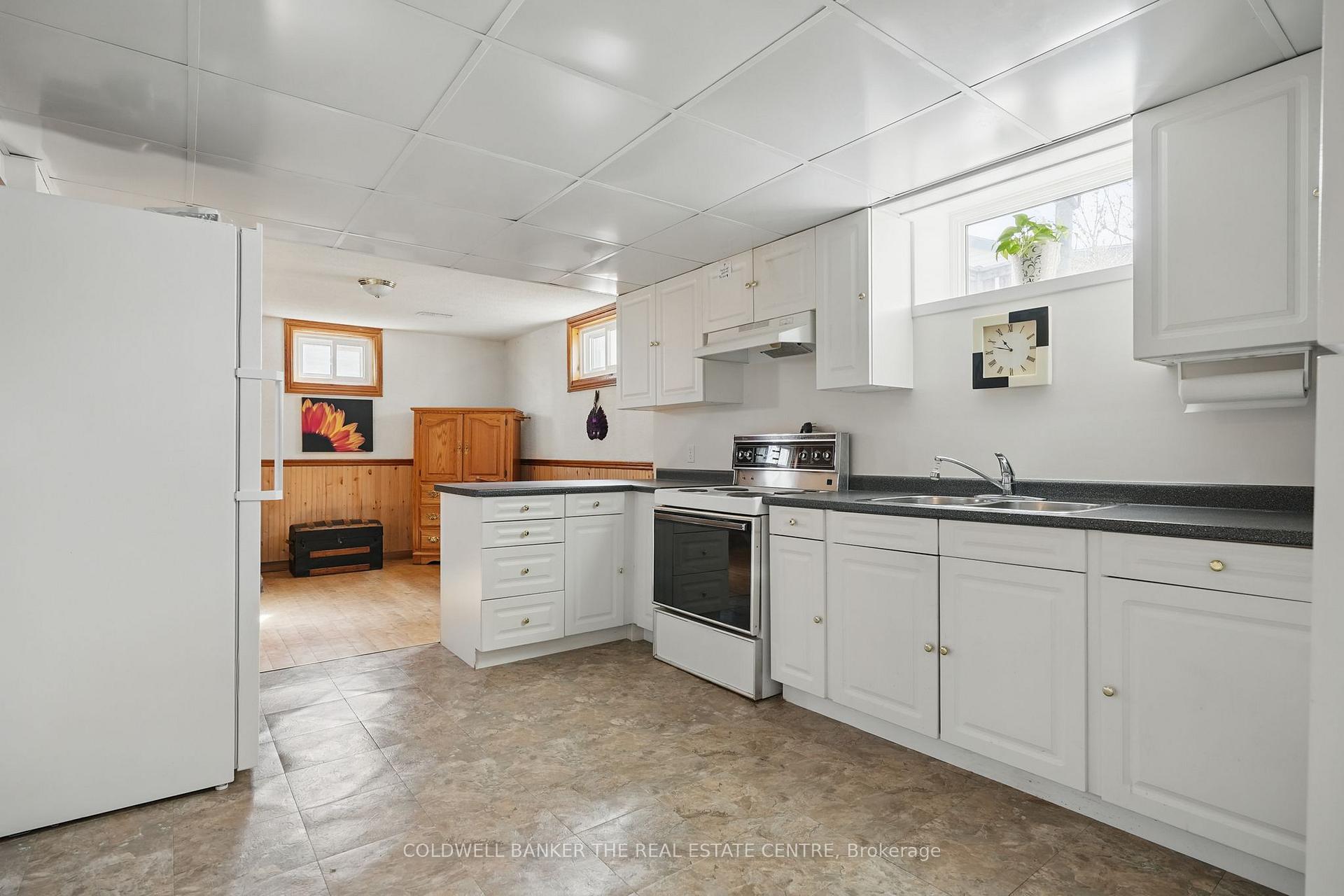 Photo 17 of 39 Springhome Road, Barrie, Allandale — HOMEH