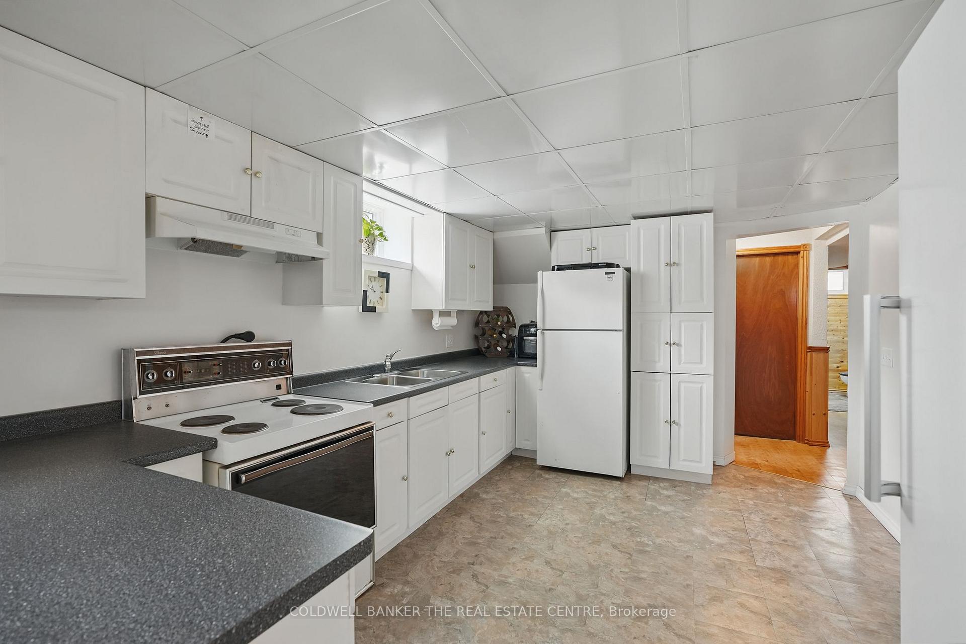 Photo 18 of 39 Springhome Road, Barrie, Allandale — HOMEH