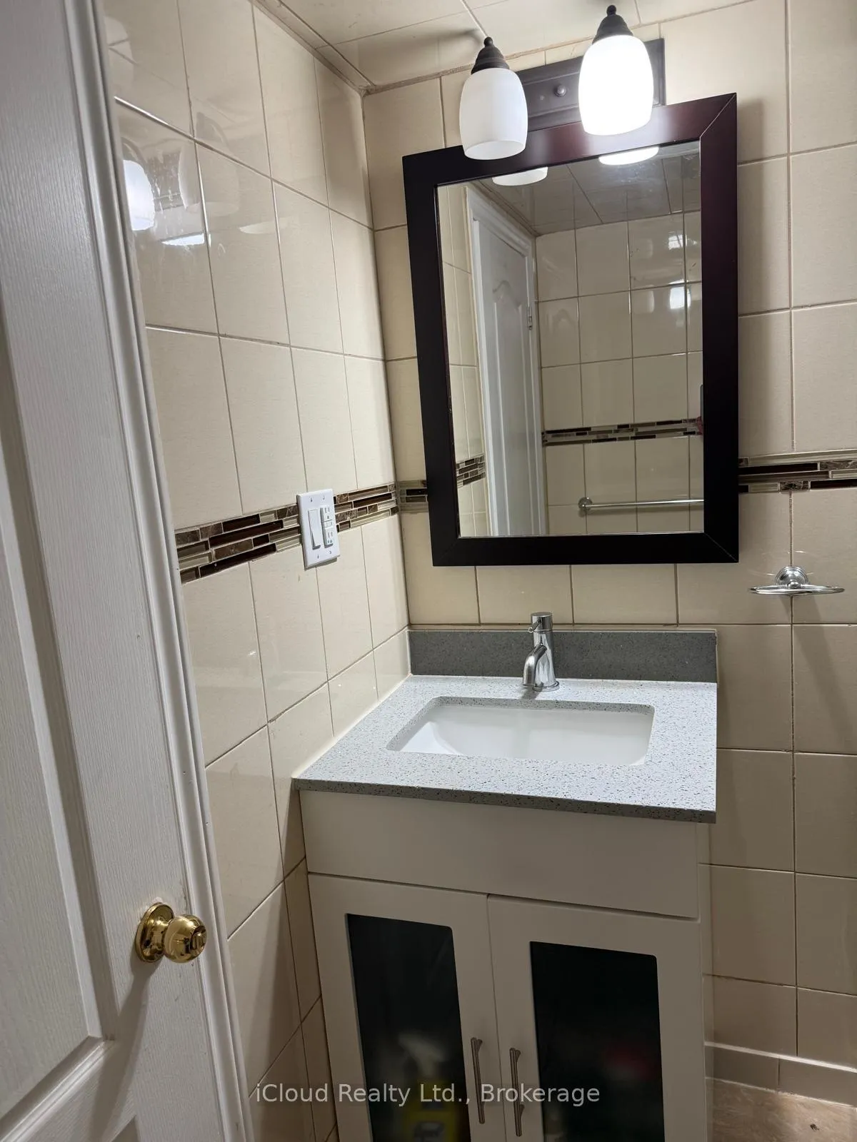 Photo 9 of Unit Bsmt, 61 Templehill Road, Brampton, Sandringham-Wellington — HOMEH