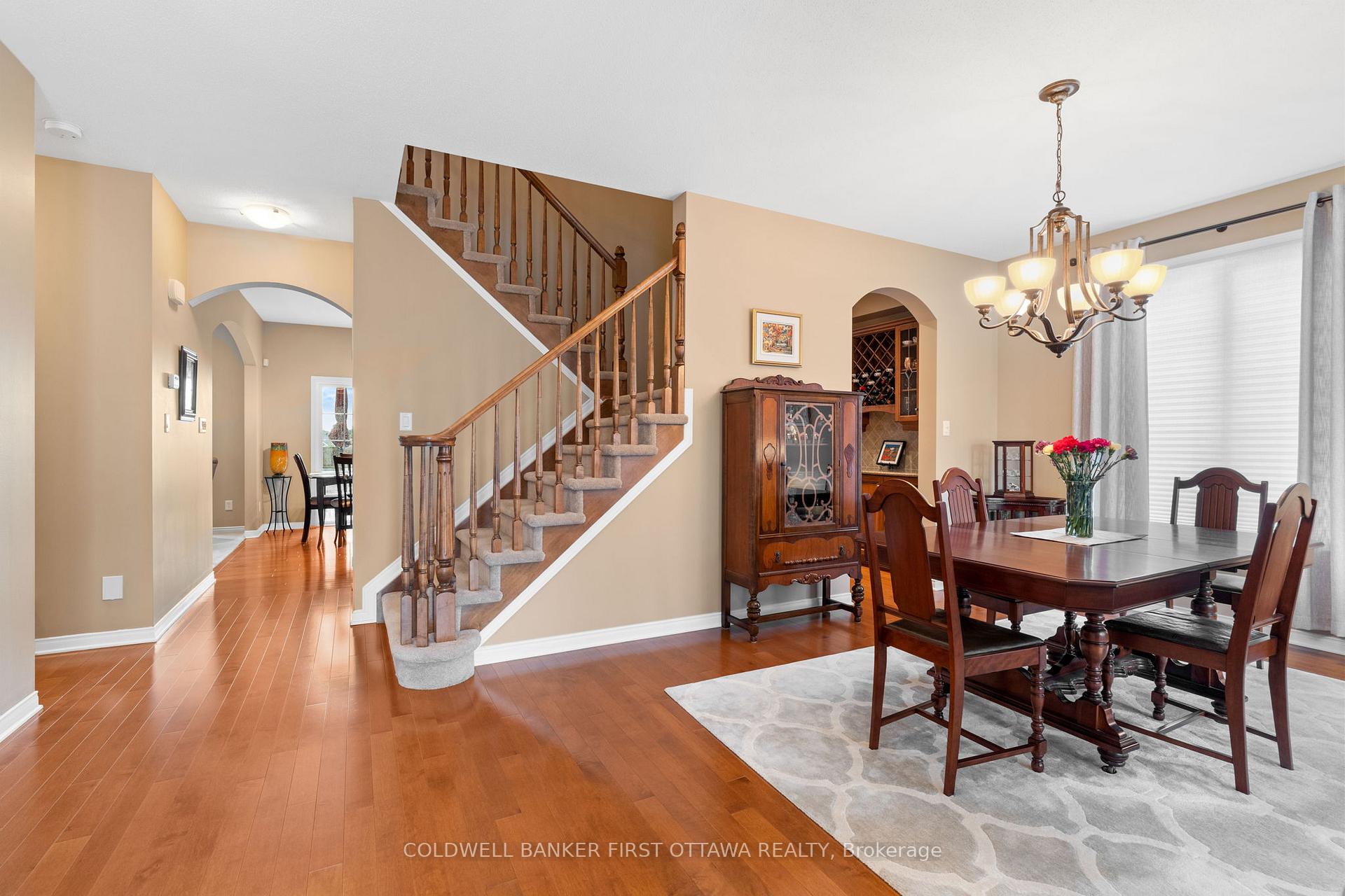 Photo 6 of 334 Shadehill Crescent, Ottawa, Barrhaven - Stonebridge — HOMEH