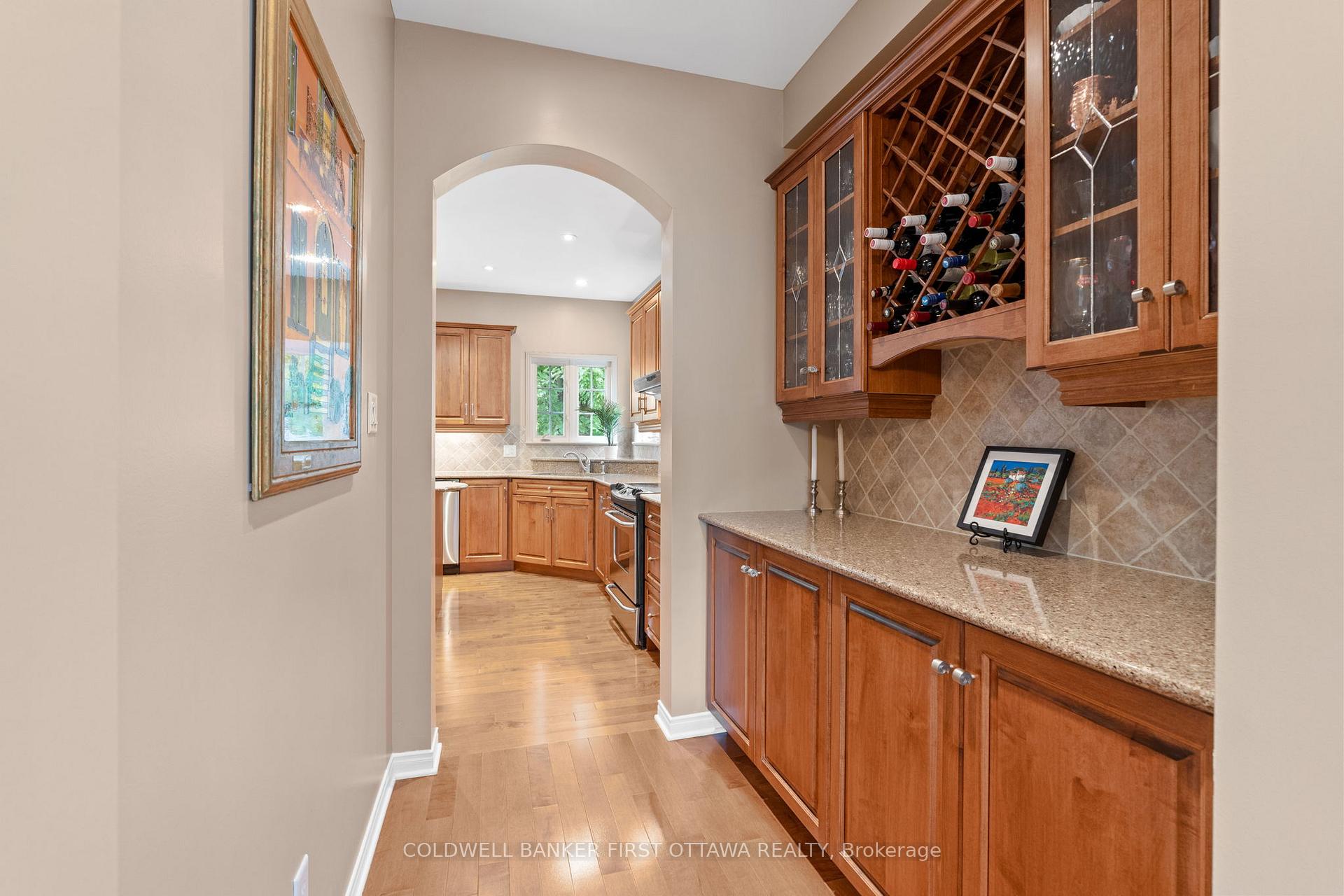 Photo 9 of 334 Shadehill Crescent, Ottawa, Barrhaven - Stonebridge — HOMEH
