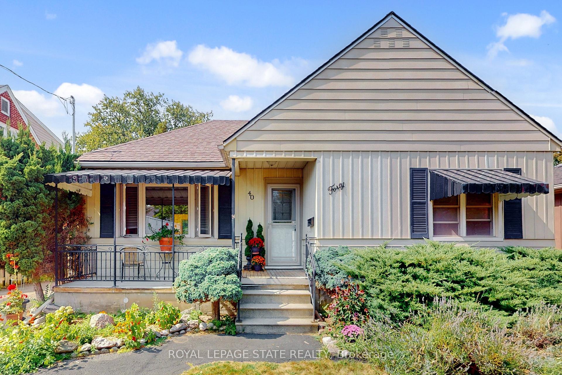 Photo 1 of 40 Galbraith Drive, Hamilton, Stoney Creek — HOMEH