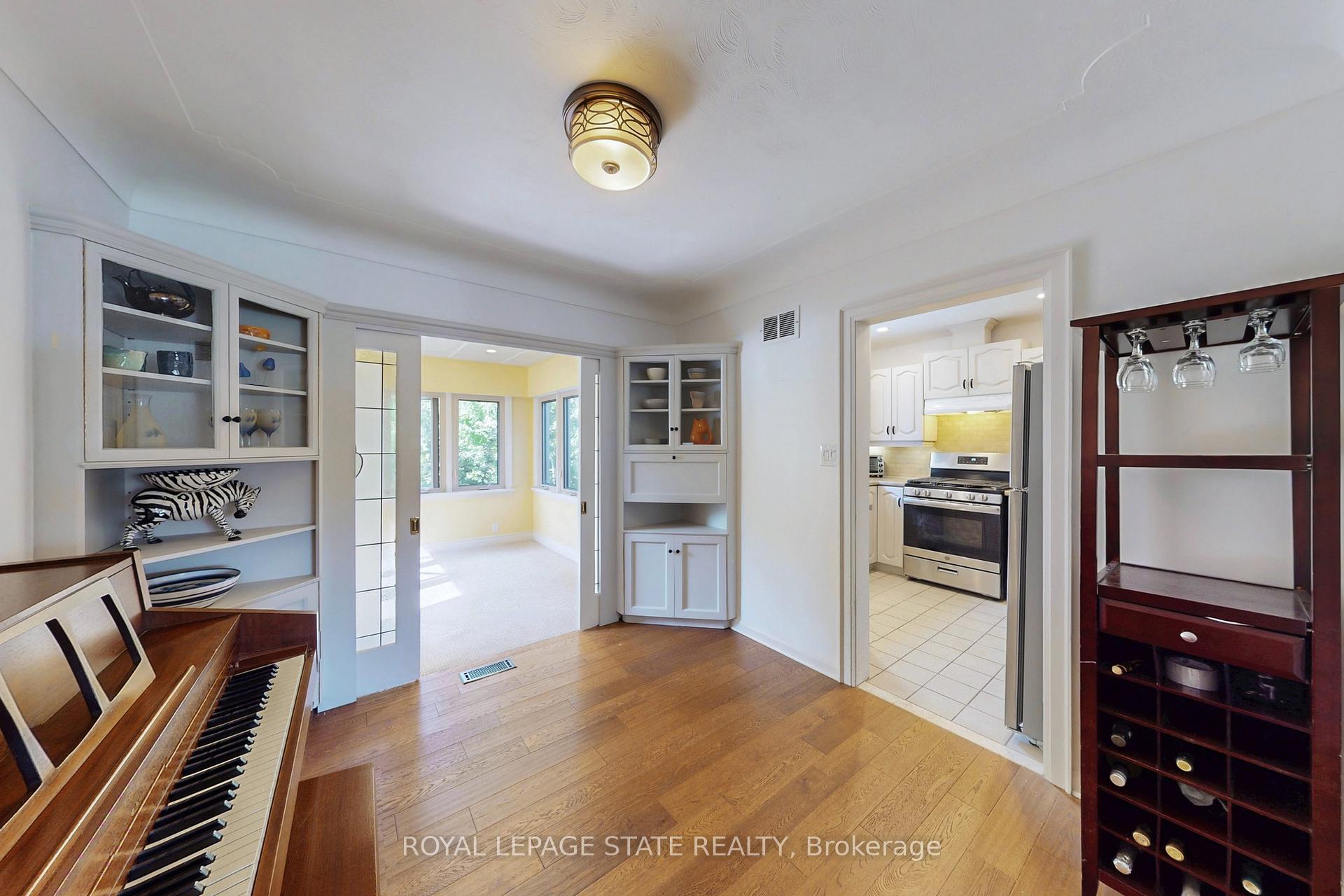 Photo 10 of 40 Galbraith Drive, Hamilton, Stoney Creek — HOMEH