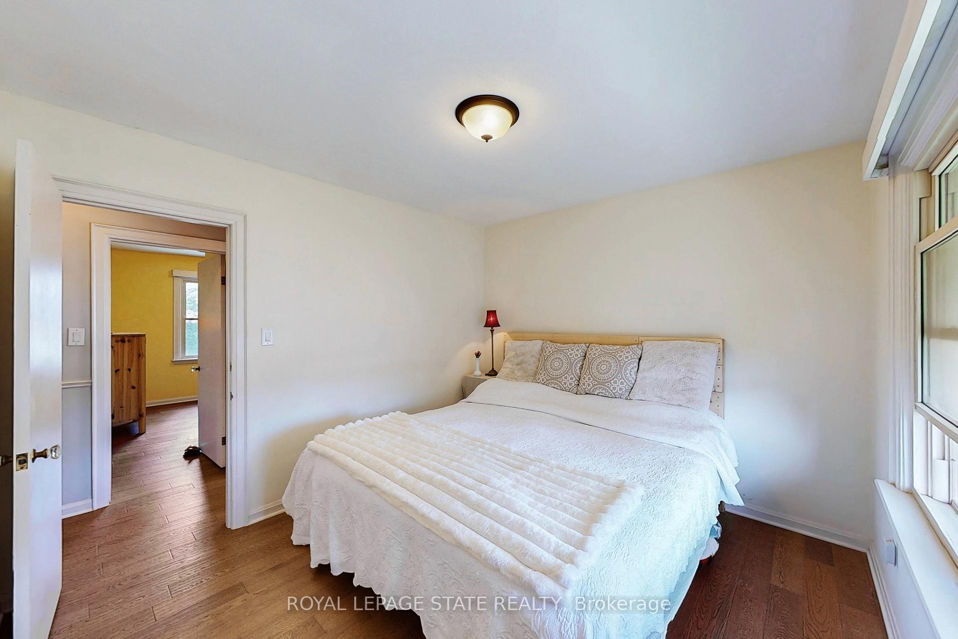 Photo 20 of 40 Galbraith Drive, Hamilton, Stoney Creek — HOMEH