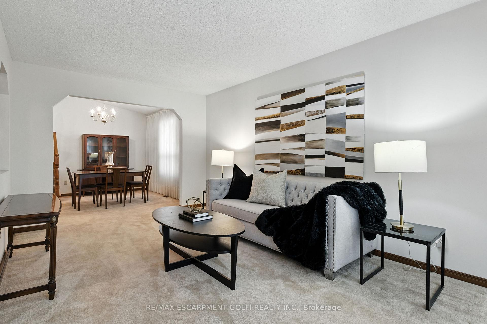 Photo 3 of 24 Ellington Avenue, Hamilton, Stoney Creek — HOMEH
