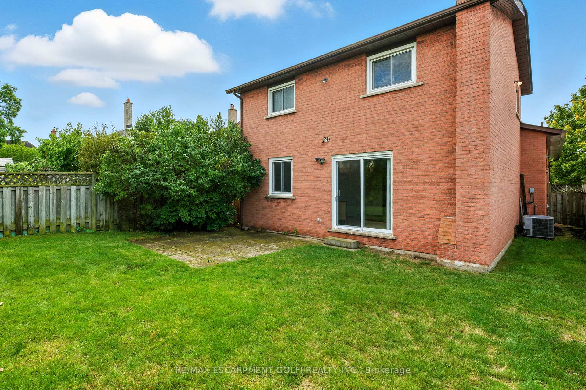 Photo 33 of 24 Ellington Avenue, Hamilton, Stoney Creek — HOMEH