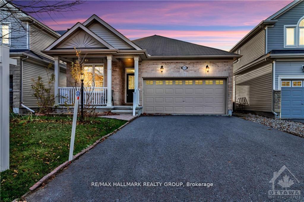 Photo 1 of 406 Blackleaf Drive, Ottawa, Barrhaven - Stonebridge — HOMEH