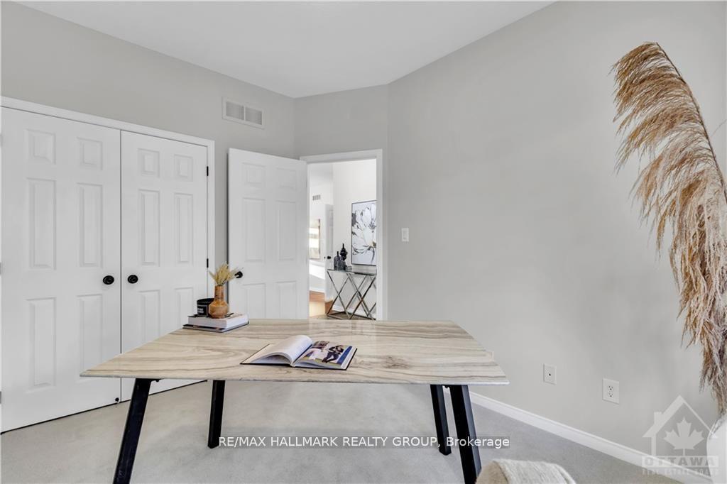 Photo 6 of 406 Blackleaf Drive, Ottawa, Barrhaven - Stonebridge — HOMEH