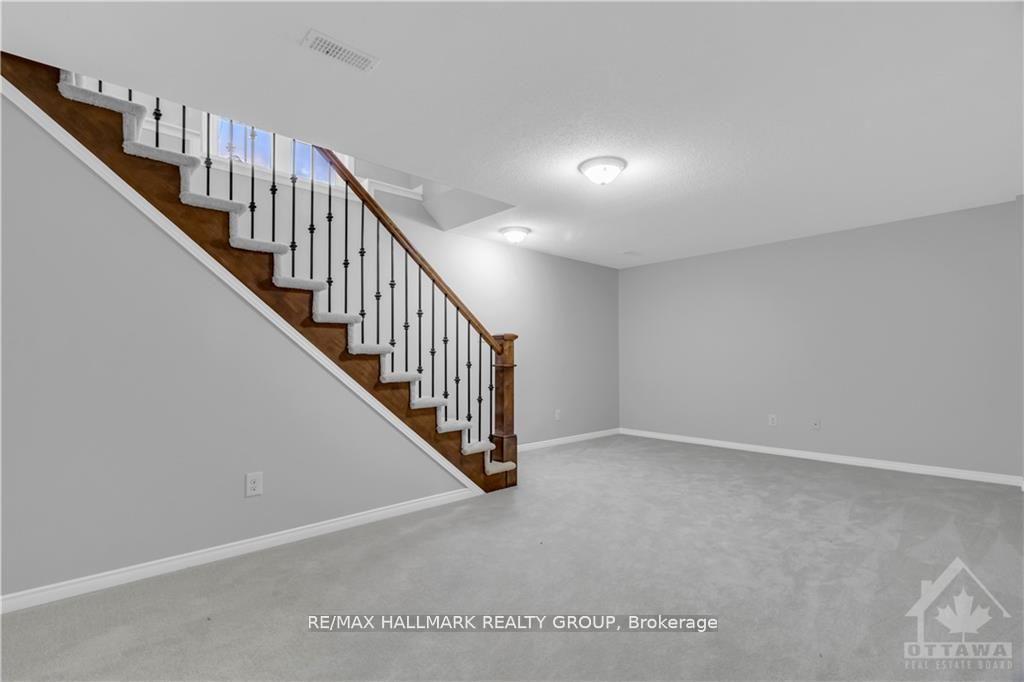 Photo 24 of 406 Blackleaf Drive, Ottawa, Barrhaven - Stonebridge — HOMEH