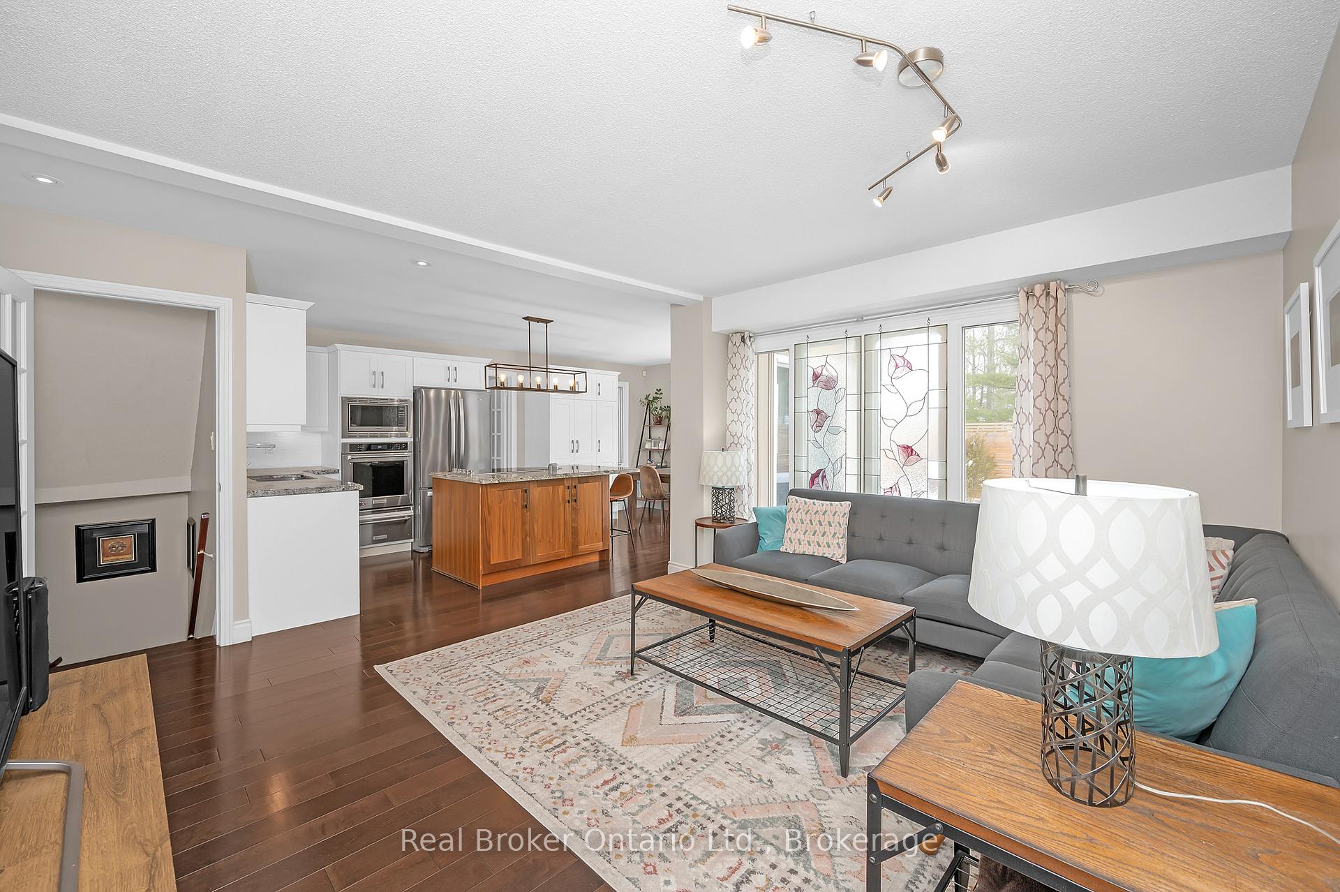 Photo 11 of 2109 Headon Road, Burlington, Headon — HOMEH