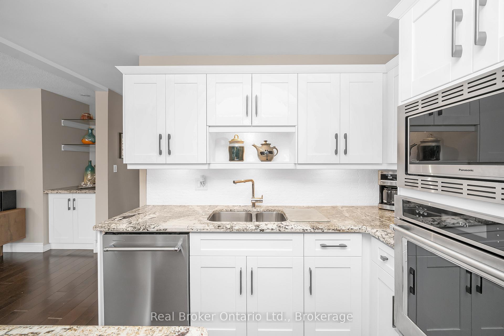 Photo 17 of 2109 Headon Road, Burlington, Headon — HOMEH