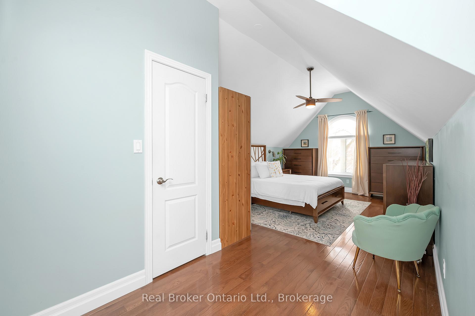 Photo 21 of 2109 Headon Road, Burlington, Headon — HOMEH