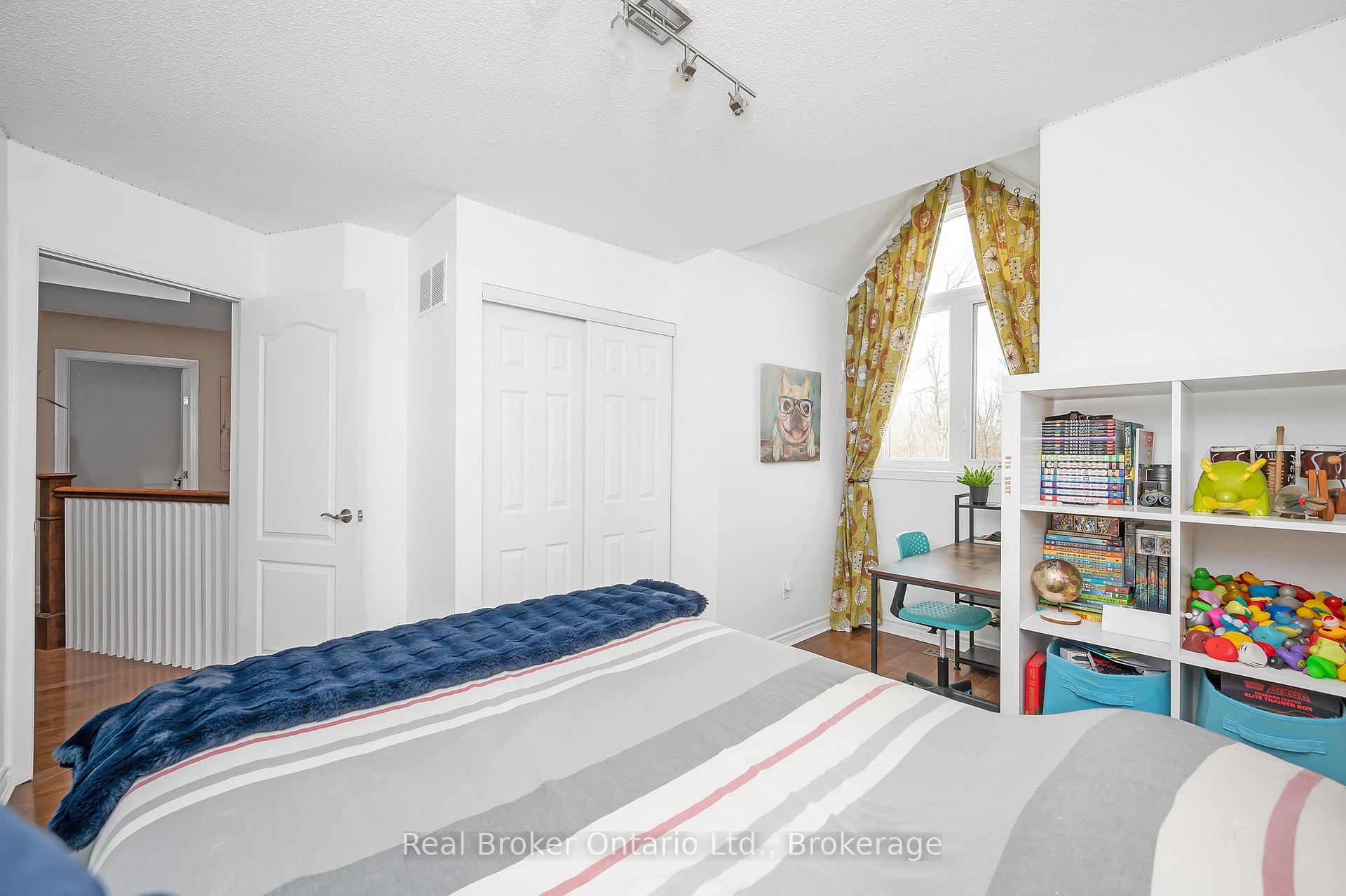 Photo 31 of 2109 Headon Road, Burlington, Headon — HOMEH
