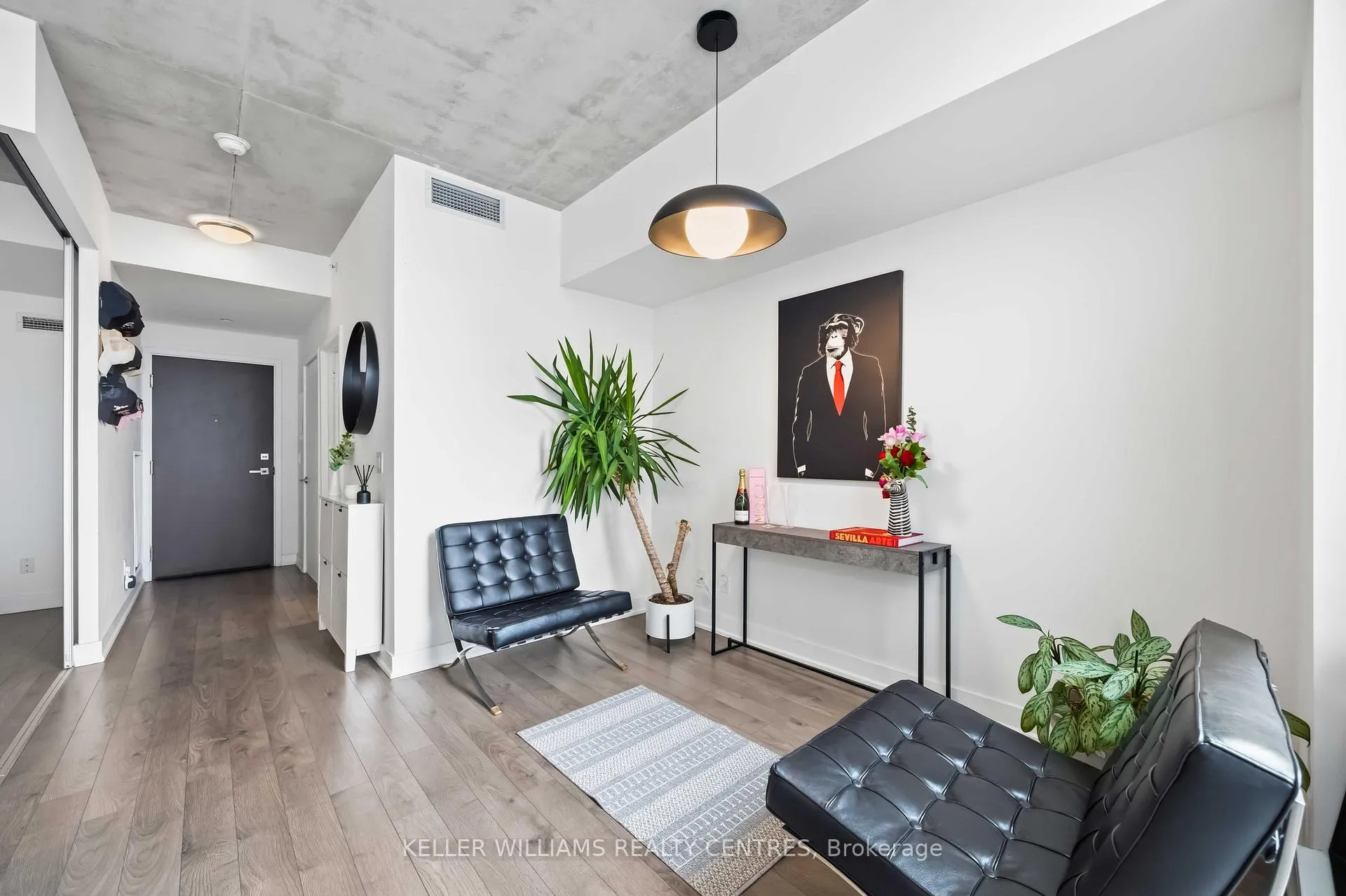Photo 5 of Unit 807, 1190 Dundas Street E, Toronto, South Riverdale — HOMEH