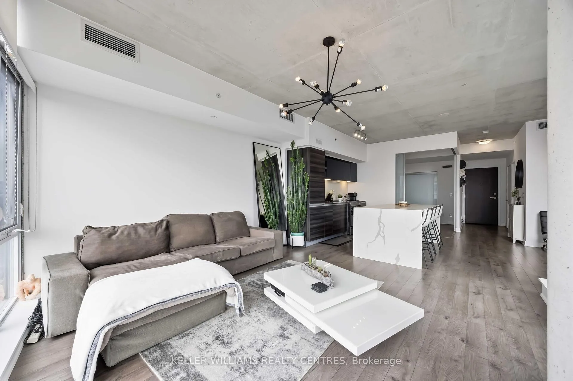 Photo 7 of Unit 807, 1190 Dundas Street E, Toronto, South Riverdale — HOMEH