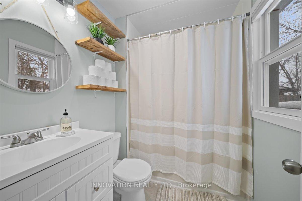 Photo 12 of 24 Herriott Street, Carleton Place — HOMEH