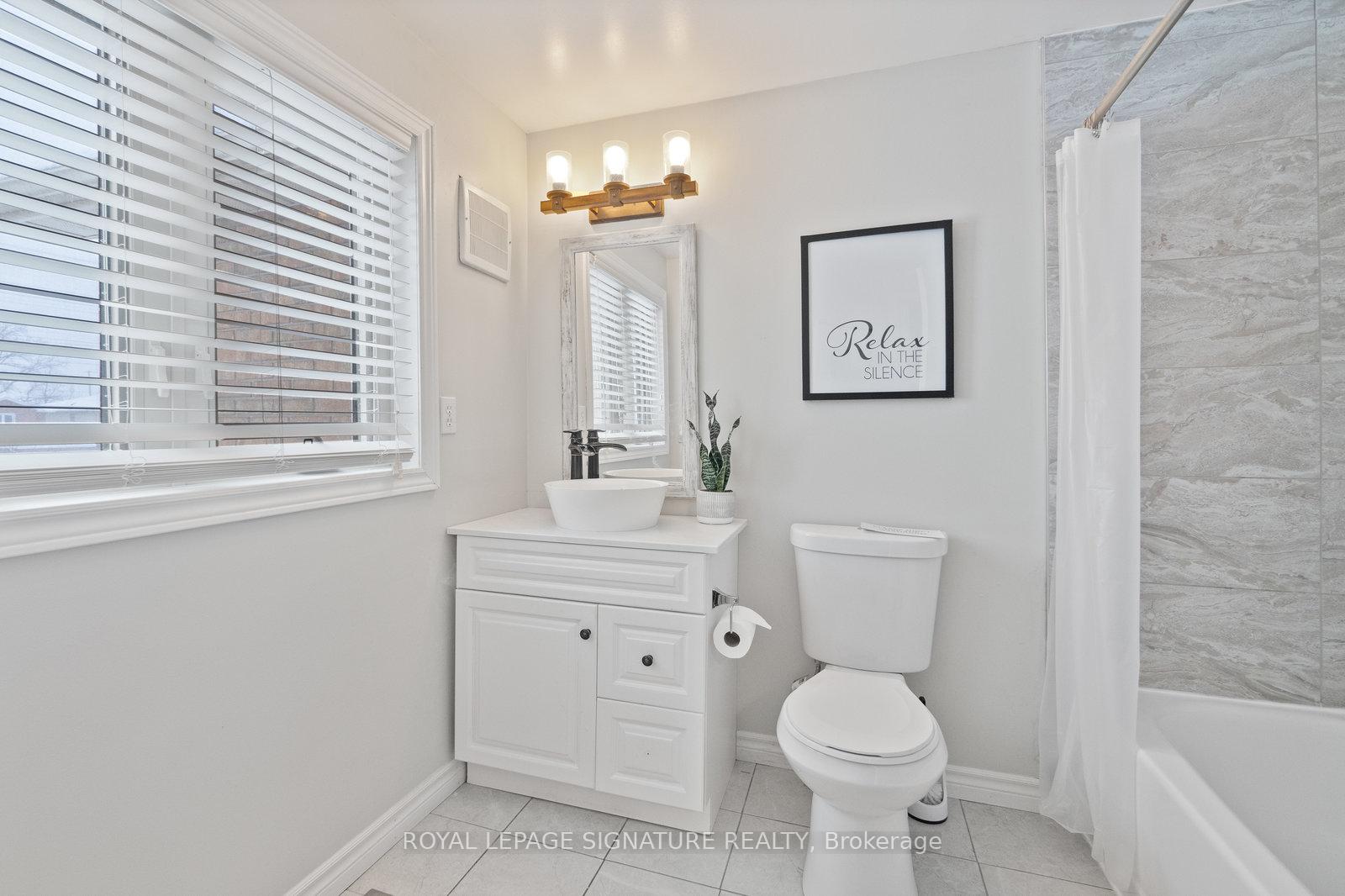 Photo 19 of 1374 Treeland Street, Burlington, Freeman — HOMEH