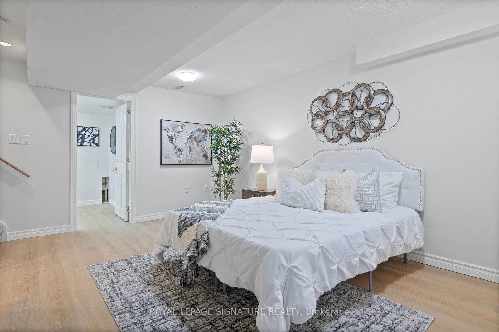 Photo 31 of 1374 Treeland Street, Burlington, Freeman — HOMEH