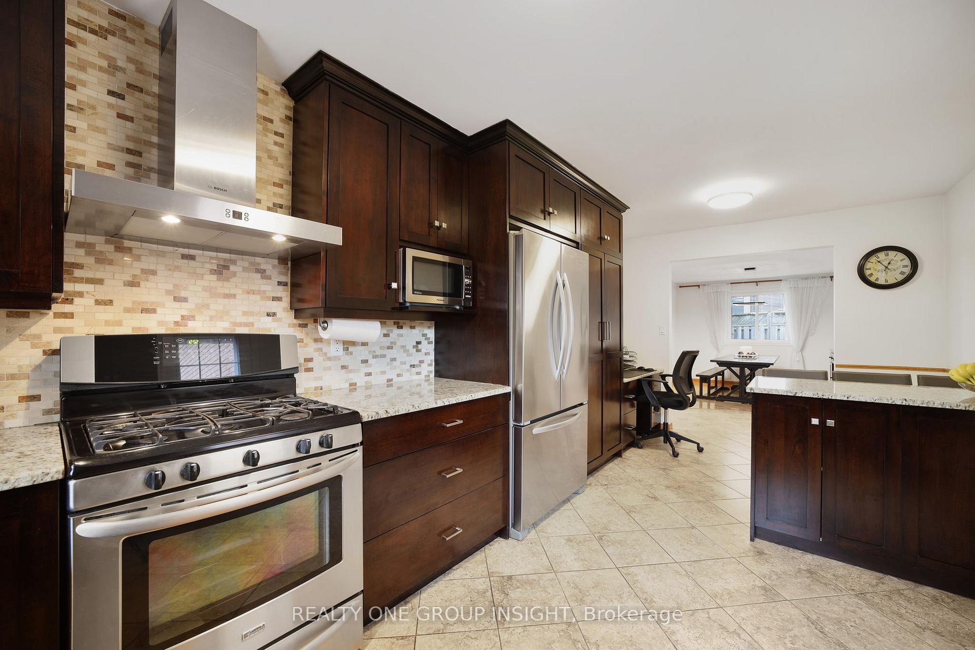 Photo 9 of 215 Dewitt Road, Hamilton, Stoney Creek — HOMEH