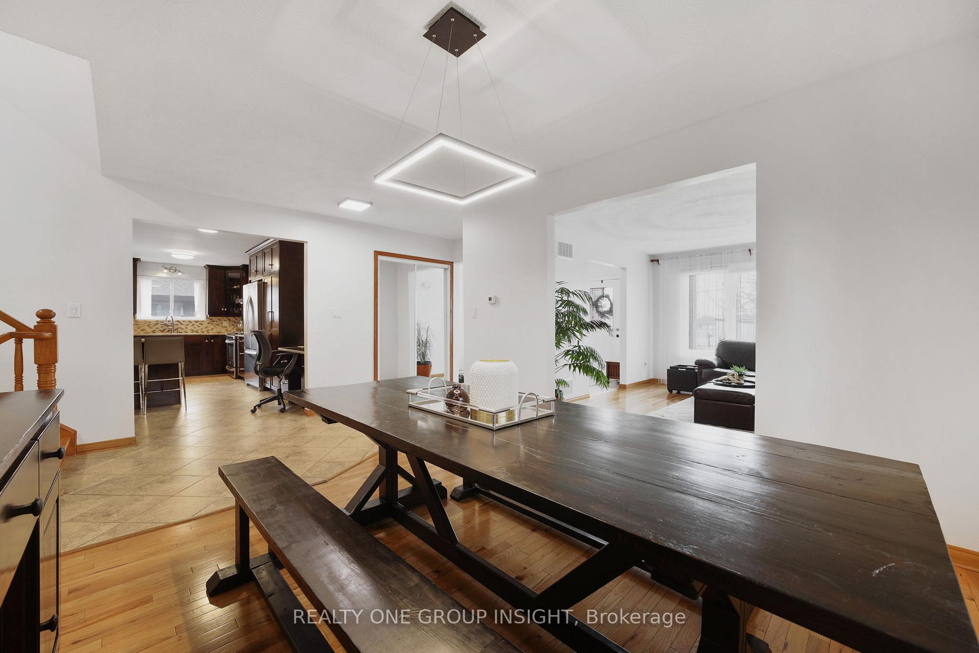 Photo 12 of 215 Dewitt Road, Hamilton, Stoney Creek — HOMEH