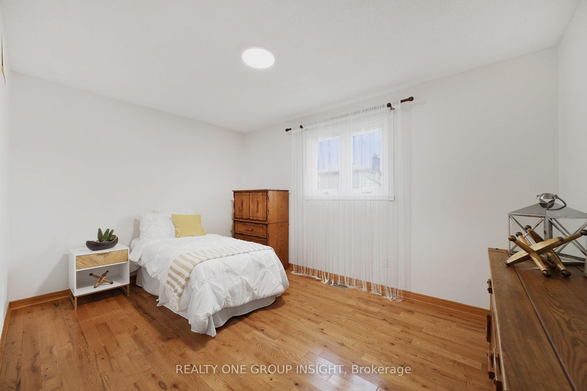 Photo 21 of 215 Dewitt Road, Hamilton, Stoney Creek — HOMEH