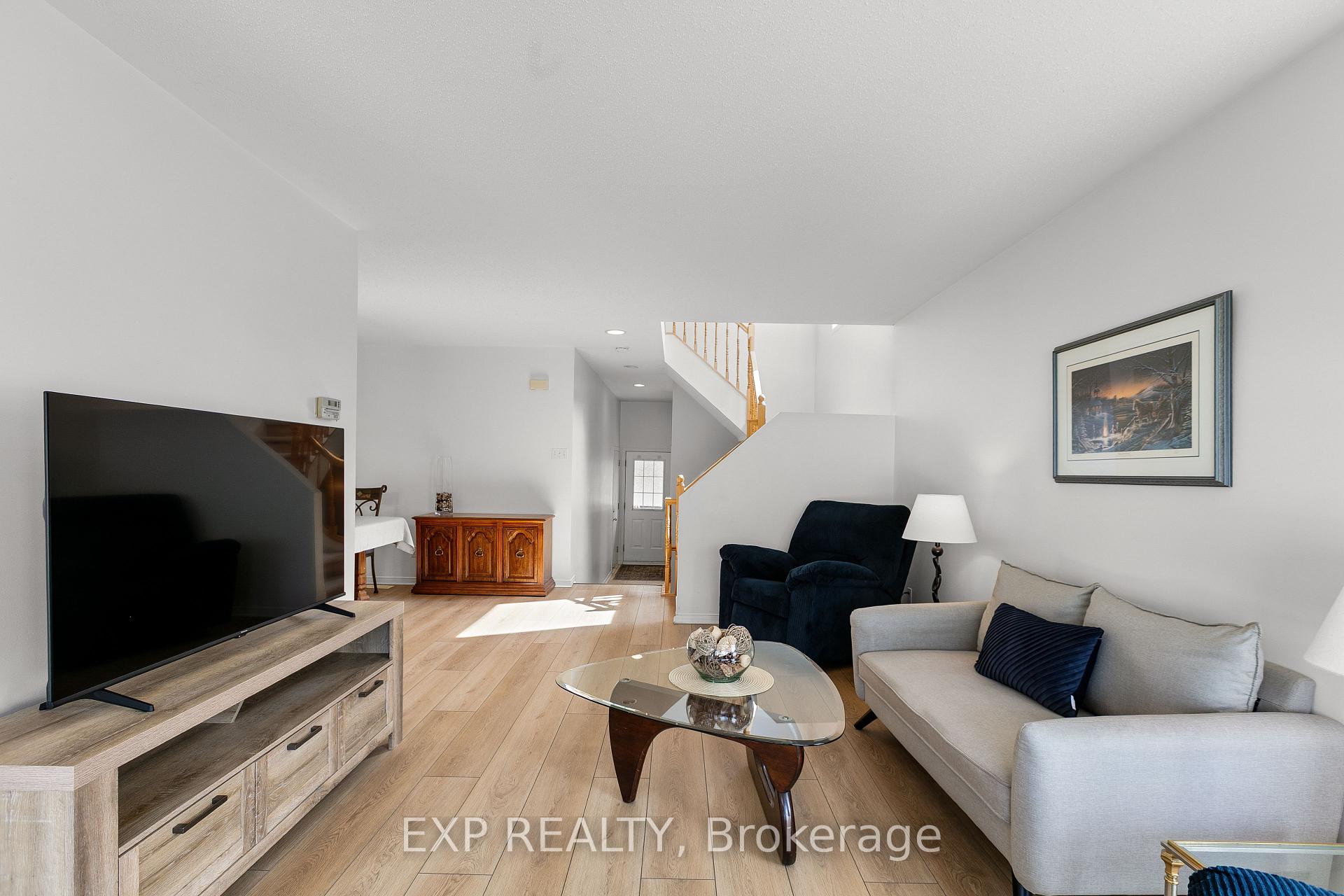 Photo 19 of 23 Southpointe Avenue, Ottawa, Barrhaven - Longfields — HOMEH