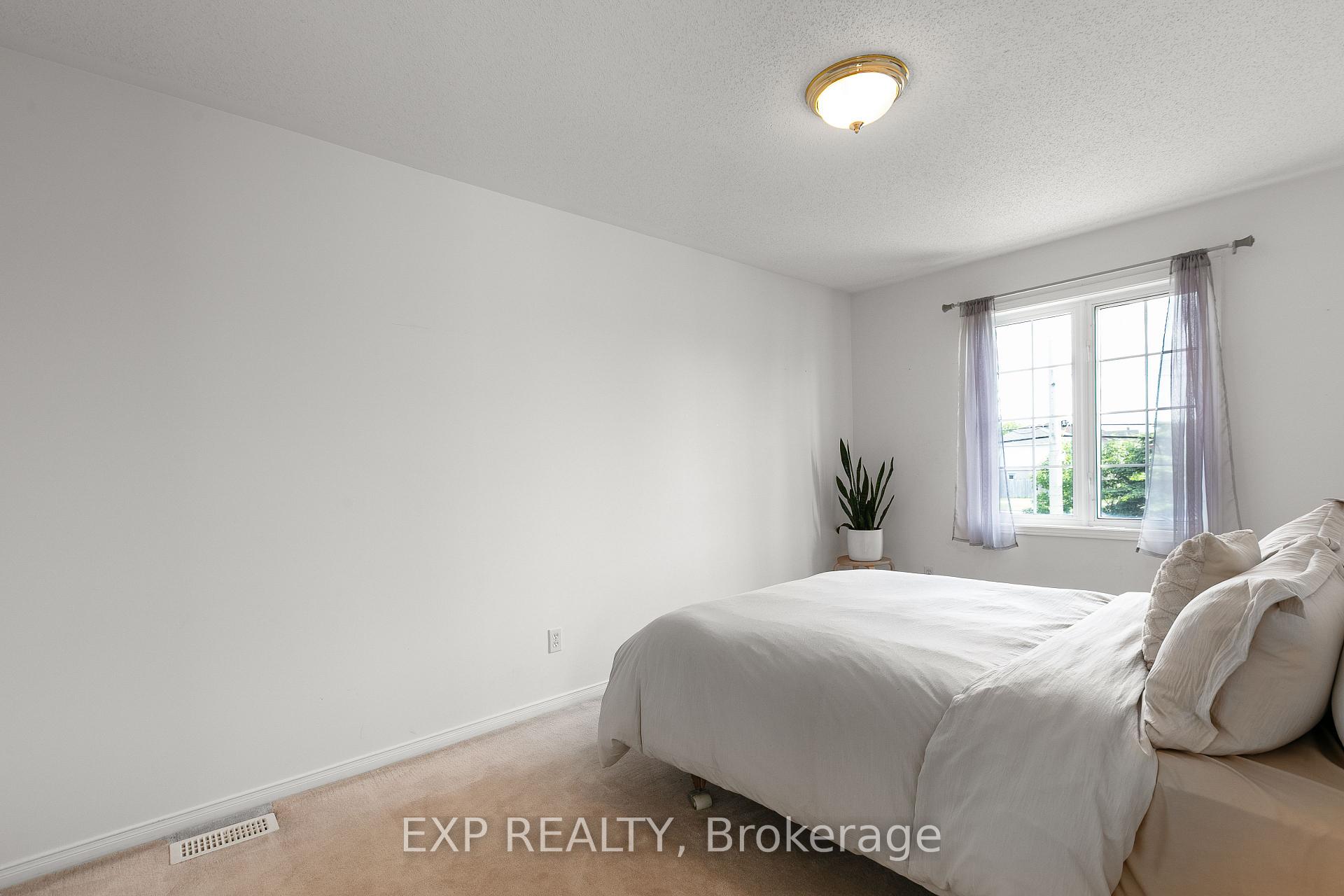 Photo 34 of 23 Southpointe Avenue, Ottawa, Barrhaven - Longfields — HOMEH