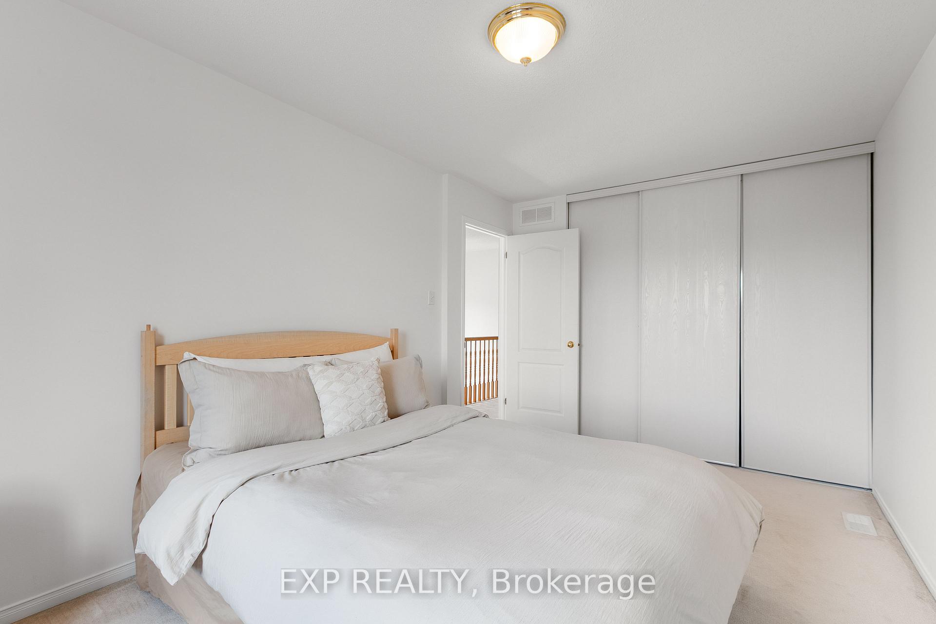 Photo 32 of 23 Southpointe Avenue, Ottawa, Barrhaven - Longfields — HOMEH