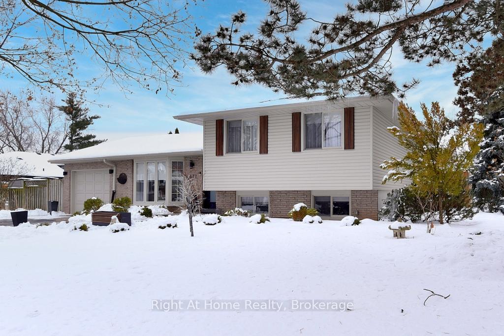 Photo 1 of 672 Montego Crescent, Burlington, Roseland — HOMEH