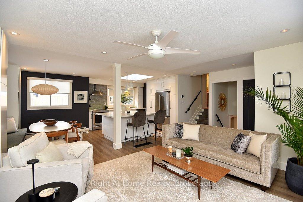 Photo 15 of 672 Montego Crescent, Burlington, Roseland — HOMEH
