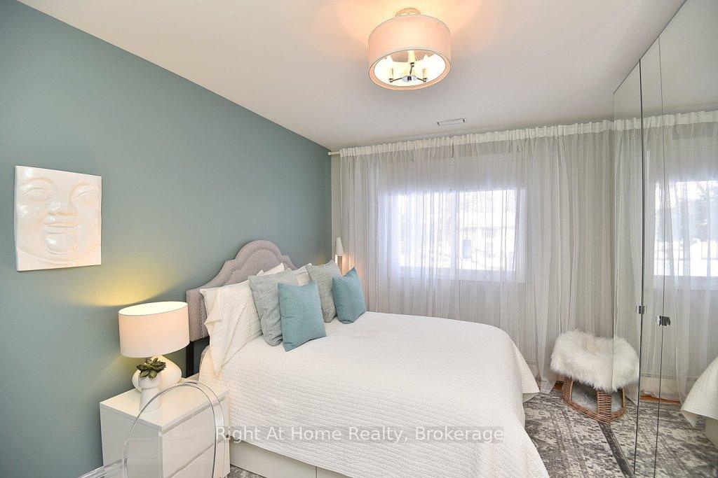 Photo 34 of 672 Montego Crescent, Burlington, Roseland — HOMEH